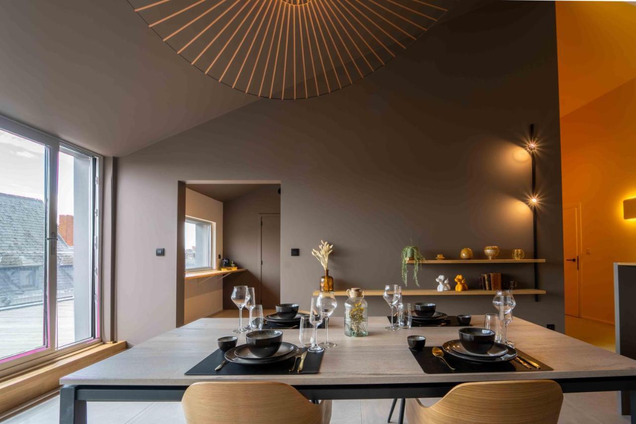 Luxury Penthouse & Terrace - Mons City Center Bagian luar foto