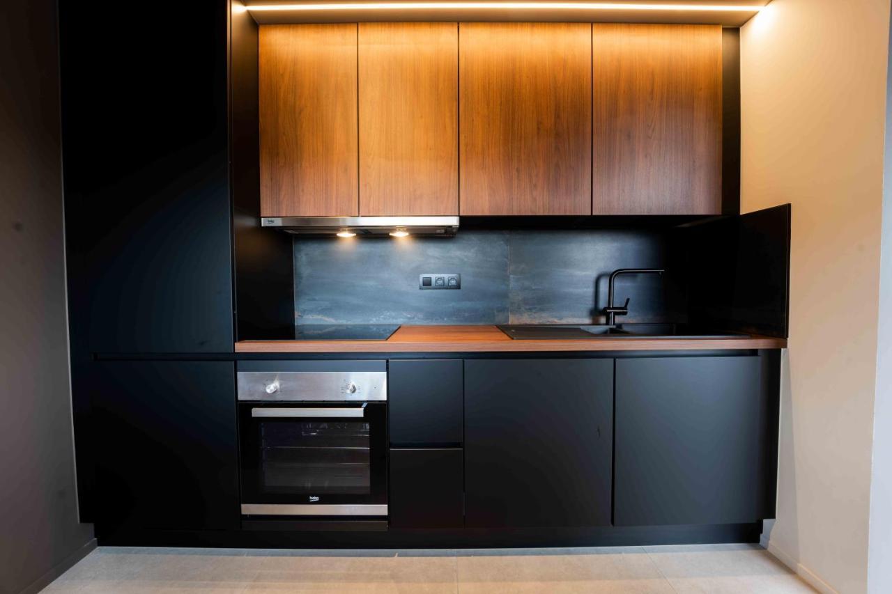 Luxury Penthouse & Terrace - Mons City Center Bagian luar foto
